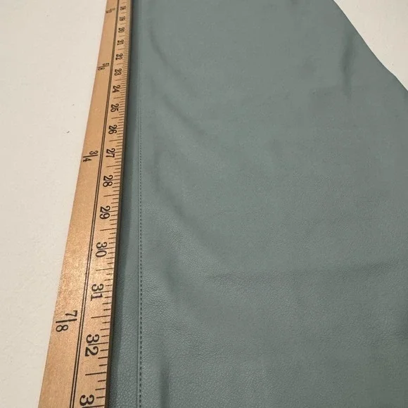 Express Mint Faux Leather Pants Wide‎ Leg High Rise Size 8 - Picture 7 of 9